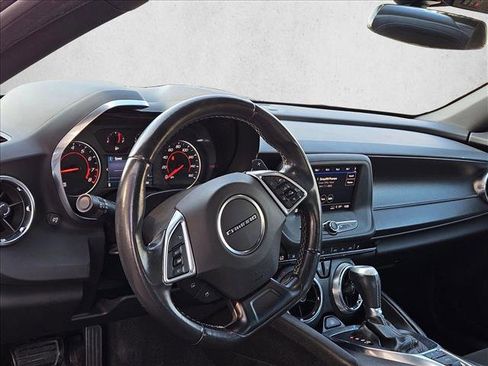 Used 2022 Chevrolet Camaro LT image 9