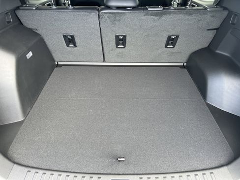 New 2026 GMC Terrain AT4 AWD/4WD image 19
