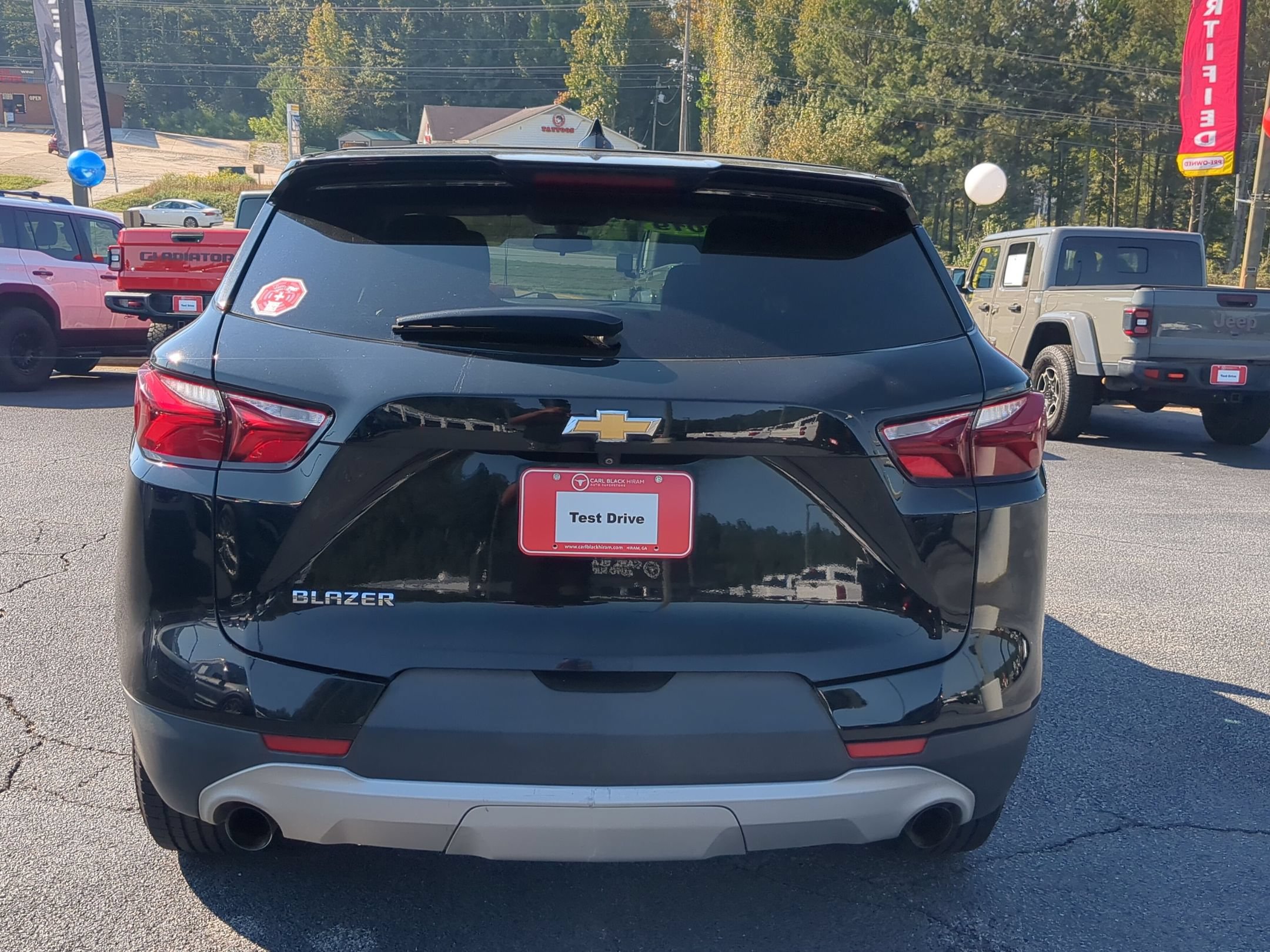 Used 2019 Chevrolet Blazer LT FWD image 6