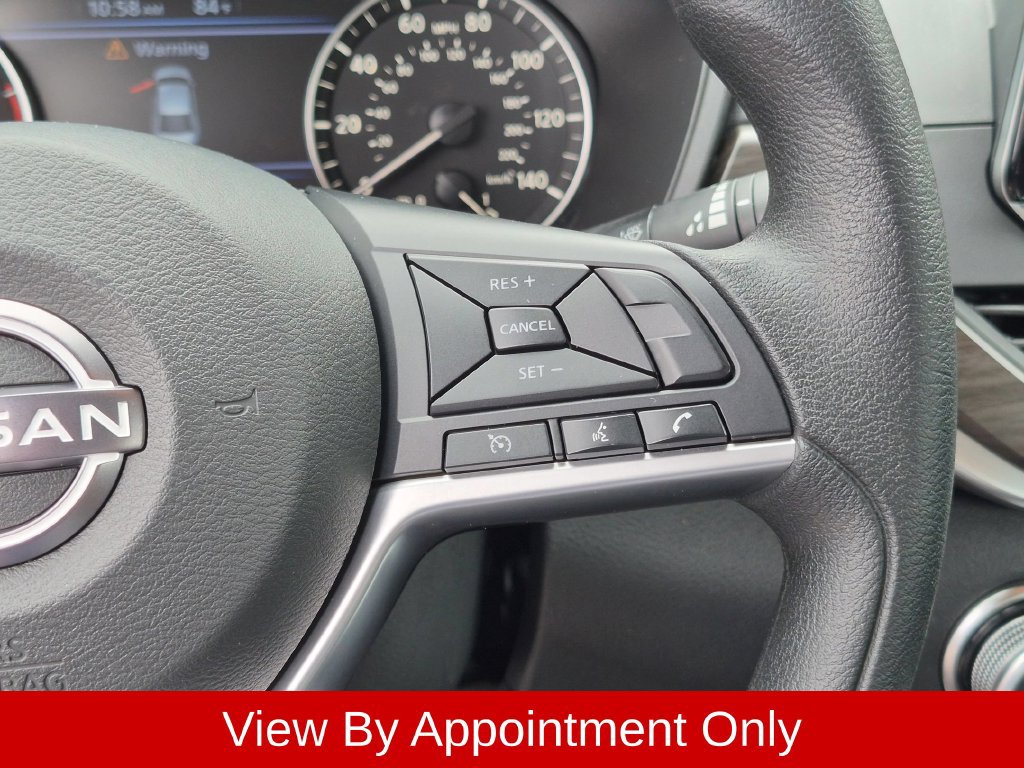Used 2025 Nissan Altima 2.5 SV FWD image 18