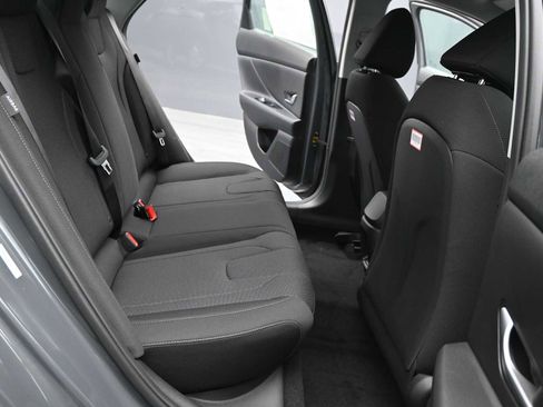 New 2026 Hyundai Elantra SE image 14