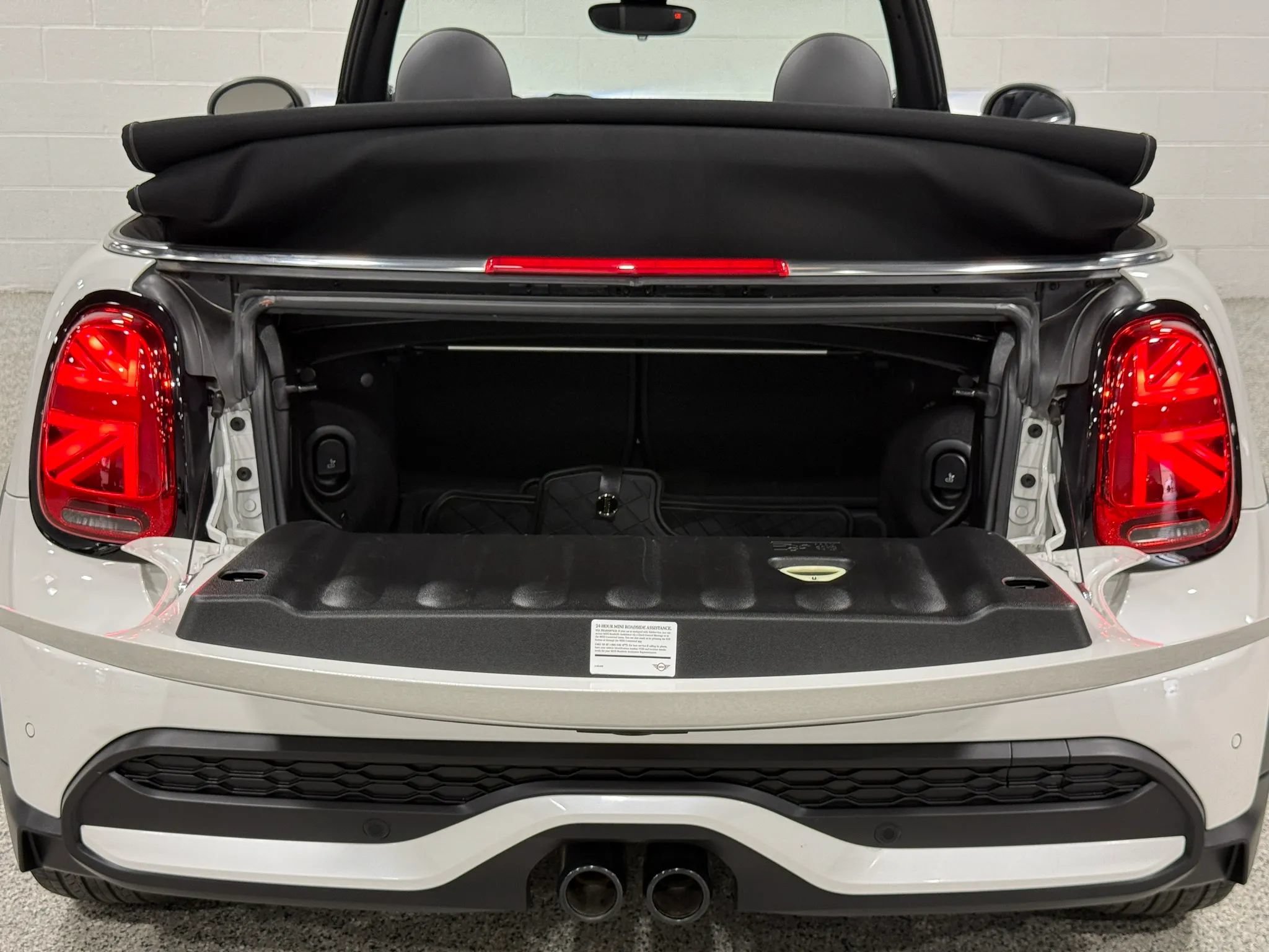 Used 2023 MINI Cooper S FWD image 55