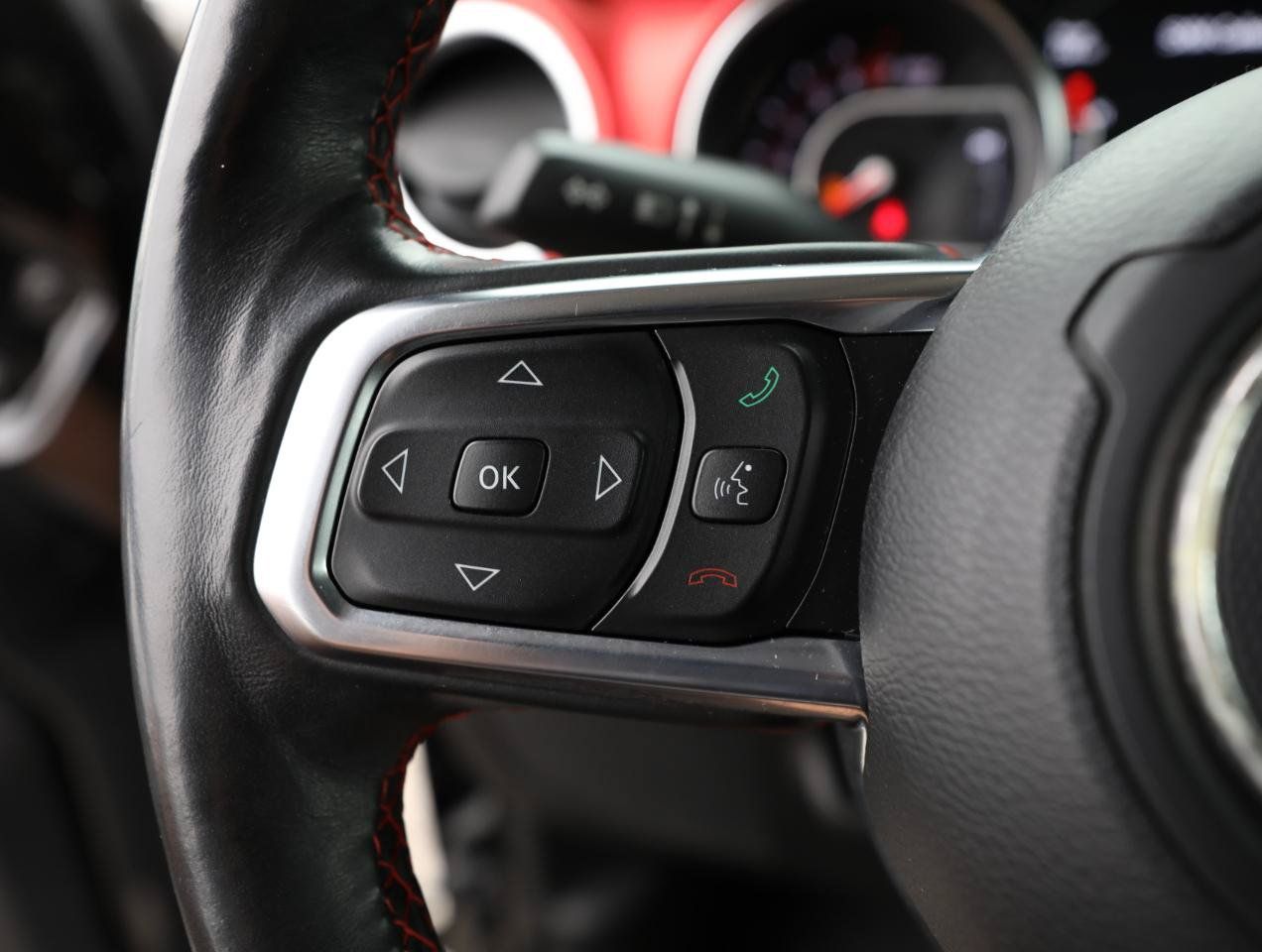 Used 2020 Jeep Gladiator Rubicon AWD/4WD image 27