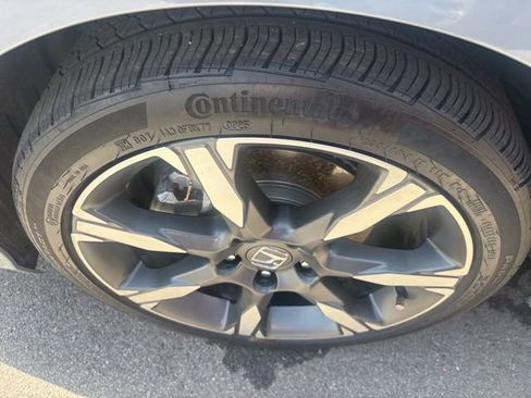 Used 2025 Honda Civic Sport image 3
