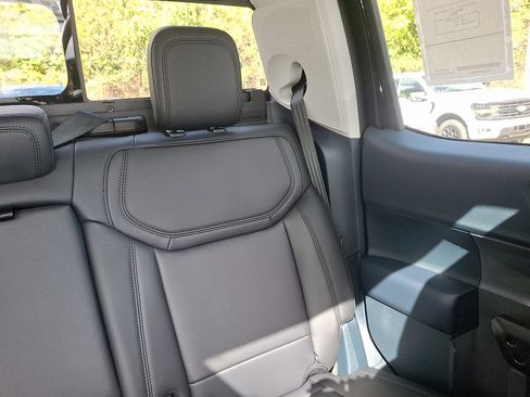 New 2025 Ford Maverick Lariat w/ Black Appearance Package image 14