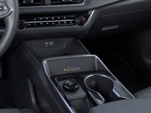 New 2026 Chevrolet Equinox LT w/ Convenience Package II AWD/4WD image 23