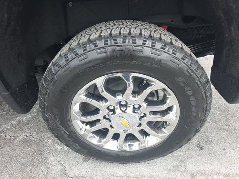 New 2026 Chevrolet Silverado 2500 LTZ w/ LTZ Convenience Package image 9