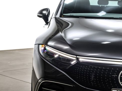 Used 2022 Mercedes-Benz EQS 450+ Sedan image 13