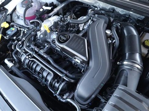 New 2025 Volkswagen Jetta SE image 25