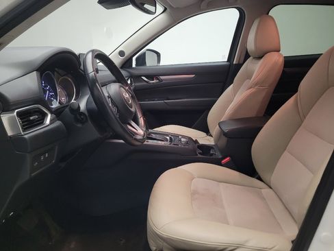Used 2020 MAZDA CX-5 Touring FWD image 17