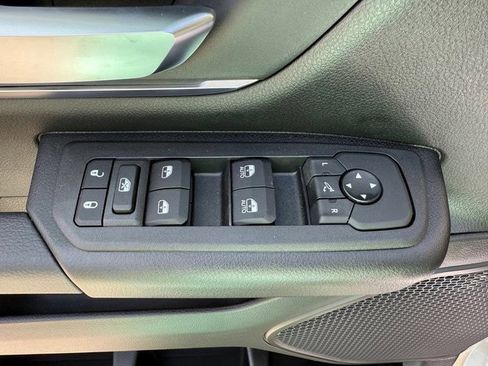 Used 2025 RAM 1500 Big Horn image 12