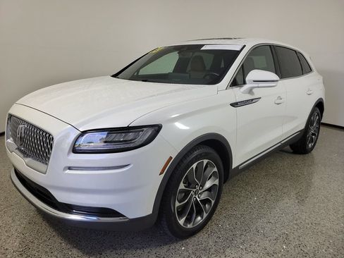Certified 2023 Lincoln Nautilus Reserve w/ Class II Trailer Tow Package FWD image 2