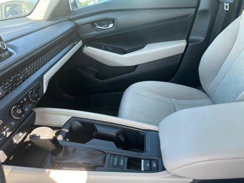 Certified 2024 Honda Accord LX image 27