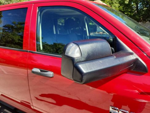 Used 2012 RAM 3500 ST w/ Chrome Appearance Group image 11