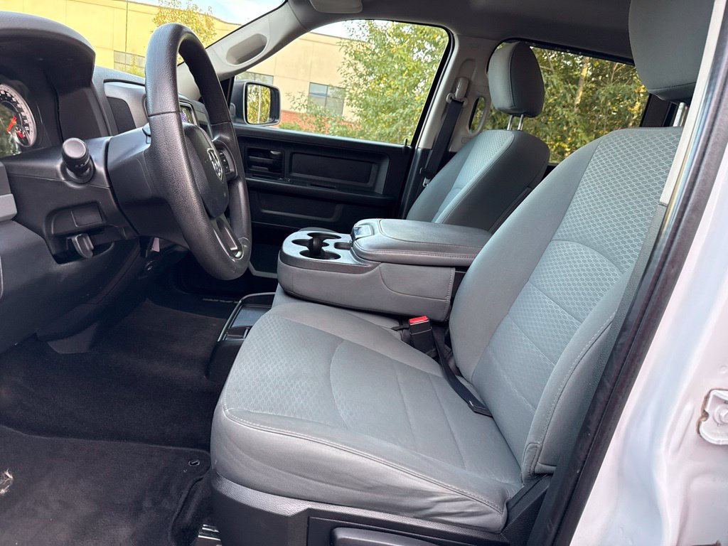 Used 2016 RAM 1500 Tradesman AWD/4WD image 23