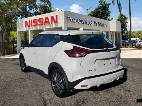 Certified 2023 Nissan Kicks SV image 6