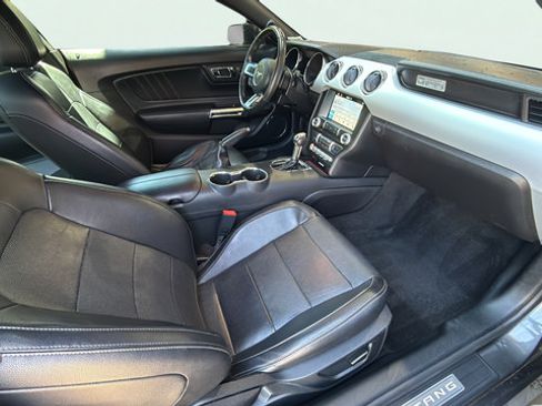 Used 2016 Ford Mustang GT Premium w/ Black Accent Package RWD image 21