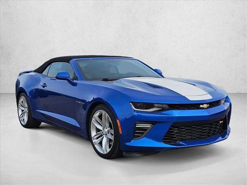 Used 2018 Chevrolet Camaro SS image 3
