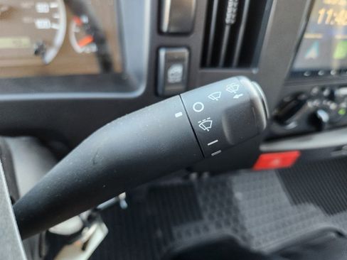 New 2025 Chevrolet Low Cab Forward image 22