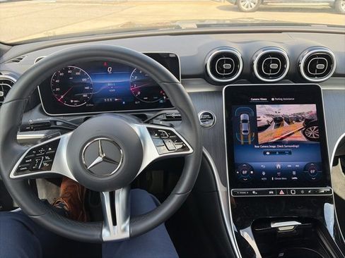 Used 2025 Mercedes-Benz C 300 Sedan image 14