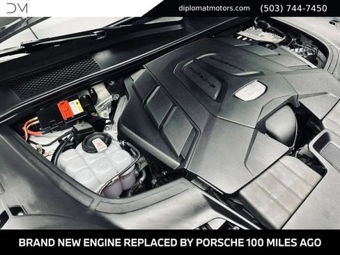 Used 2020 Porsche Cayenne AWD/4WD image 47