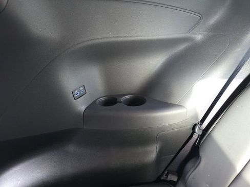 Certified 2021 Toyota Sienna XSE FWD image 34