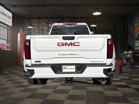 New 2026 GMC Sierra 3500 Denali w/ Denali Reserve Package AWD/4WD image 4