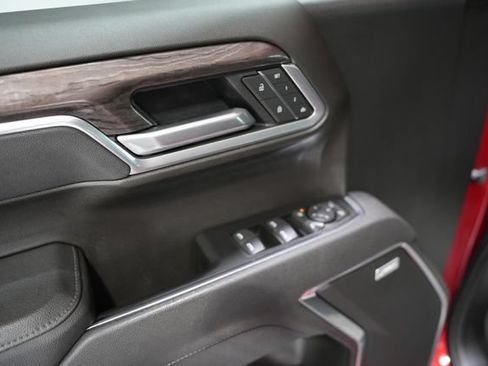 Used 2025 Chevrolet Silverado 1500 LTZ AWD/4WD image 12