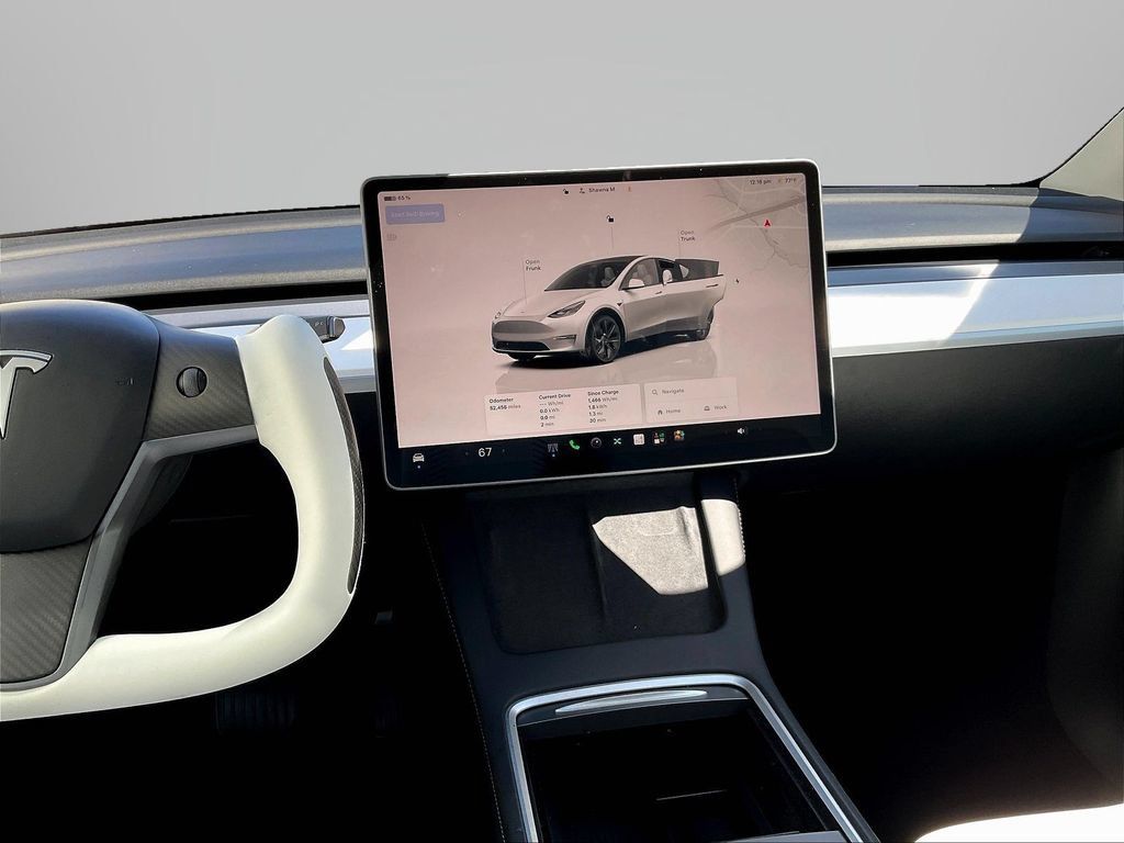 Used 2024 Tesla Model Y Long Range AWD/4WD image 11