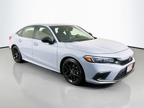 Used 2024 Honda Civic Sport image 13