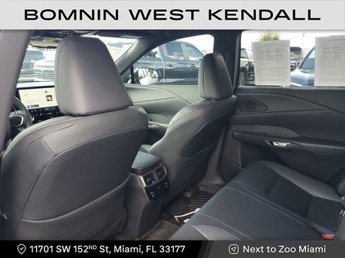 Used 2025 Lexus RX 350 AWD image 20