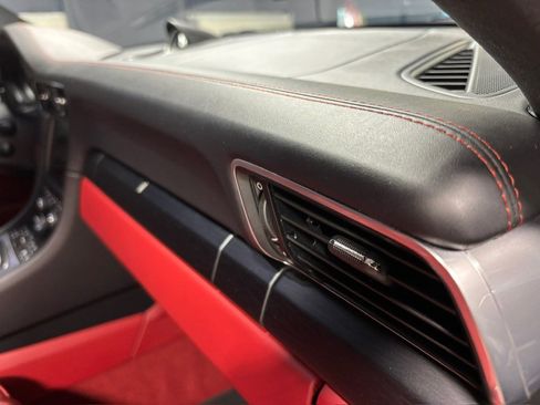 Used 2015 Porsche 911 Carrera S image 10