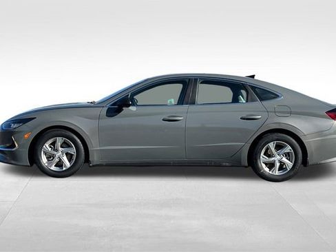 Used 2021 Hyundai Sonata SE w/ Cargo Package image 7