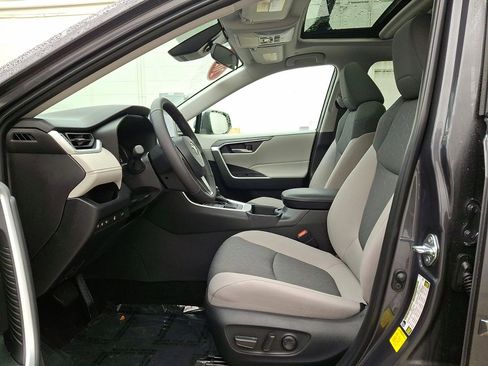 Certified 2025 Toyota RAV4 XLE image 11