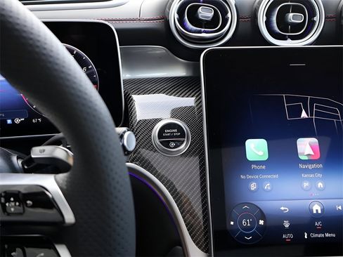 New 2025 Mercedes-Benz GLC 43 AMG 4MATIC image 31