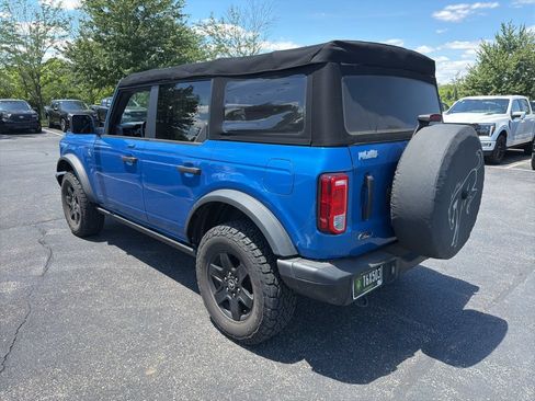 Used 2022 Ford Bronco Black Diamond AWD/4WD image 4