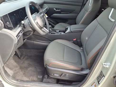 New 2025 Hyundai Santa Cruz Limited image 9