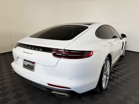 Used 2017 Porsche Panamera 4 AWD/4WD image 9