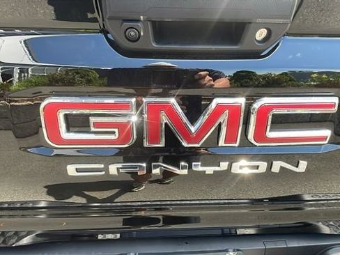 New 2026 GMC Canyon AT4 w/ Technology Plus Package AWD/4WD image 28