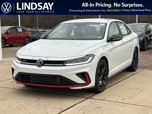 New 2026 Volkswagen Jetta GLI Autobahn FWD image 4