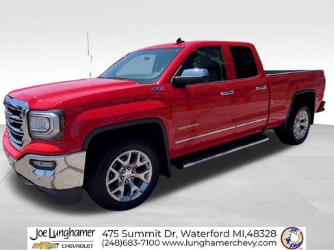 Used 2017 GMC Sierra 1500 SLT w/ SLT Premium Package AWD/4WD image 4