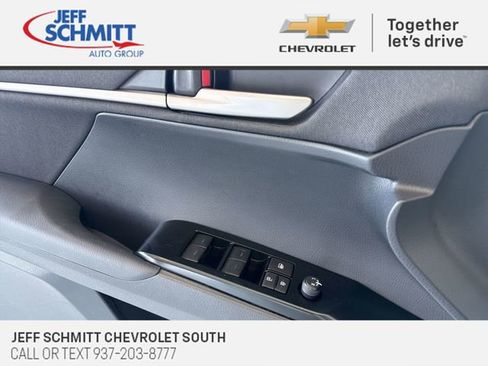 Used 2025 Toyota Camry LE image 20