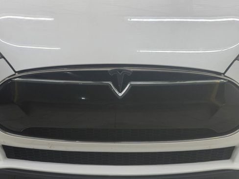 Used 2013 Tesla Model S RWD image 5