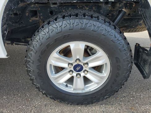 Used 2015 Ford F150 XLT w/ Trailer Tow Package AWD/4WD image 26