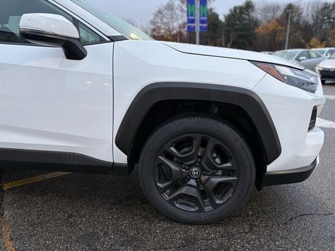 Used 2022 Toyota RAV4 Adventure image 12