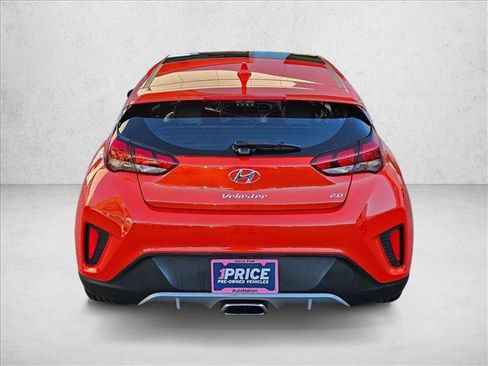 Used 2019 Hyundai Veloster 2.0 Premium image 7