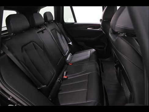 Certified 2023 BMW X3 xDrive30i w/ Premium Package image 16