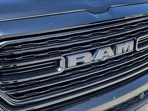 Used 2022 RAM 1500 Limited AWD/4WD image 28
