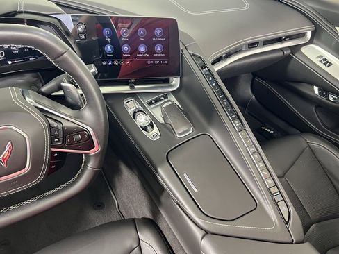 Used 2022 Chevrolet Corvette Stingray Premium Conv w/ Z51 Performance Package image 34