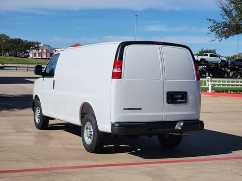New 2025 Chevrolet Express 2500 w/ Driver Convenience Package image 3